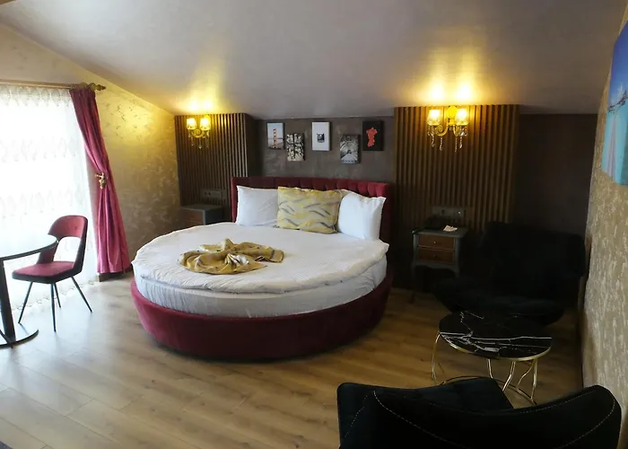 Ankuva Hotel 4*
